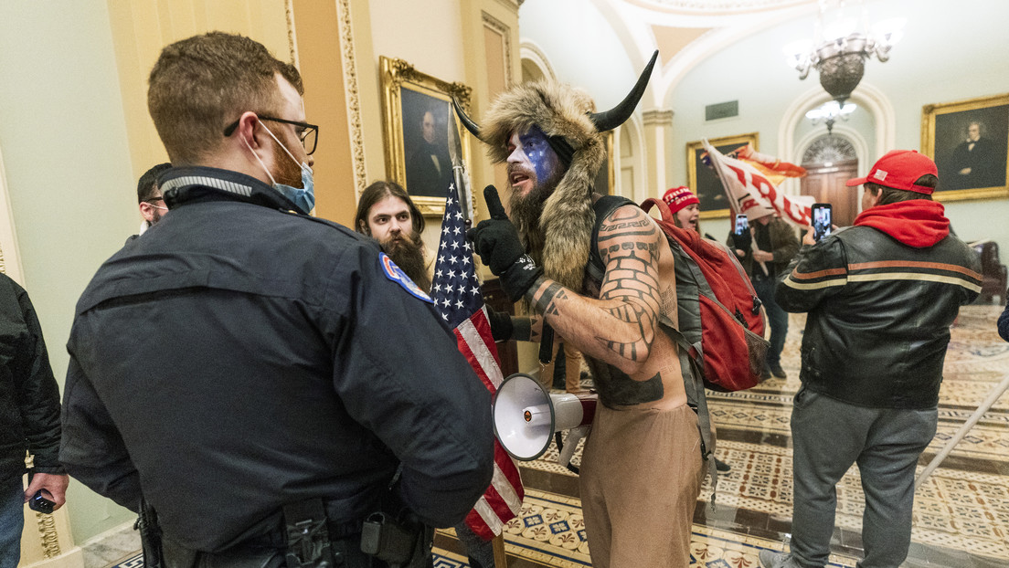 El ‘vikingo’ pide a Trump, perdón presidencial