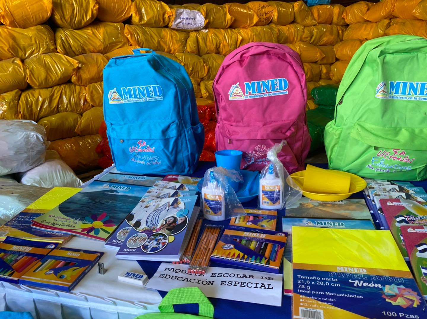 MINED entregará un millón de paquetes escolares y 60 mil maletines a docentes
