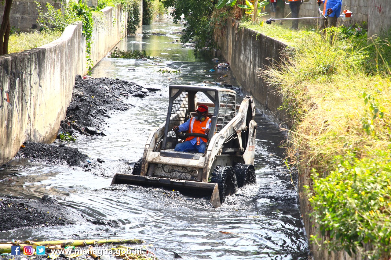 Alcaldía de Managua inicia limpieza integral del sistema de drenaje de la ciudad