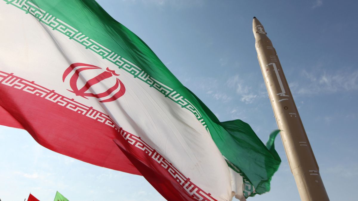 Irán pide a EE.UU regresar al pacto nuclear sin negociaciones