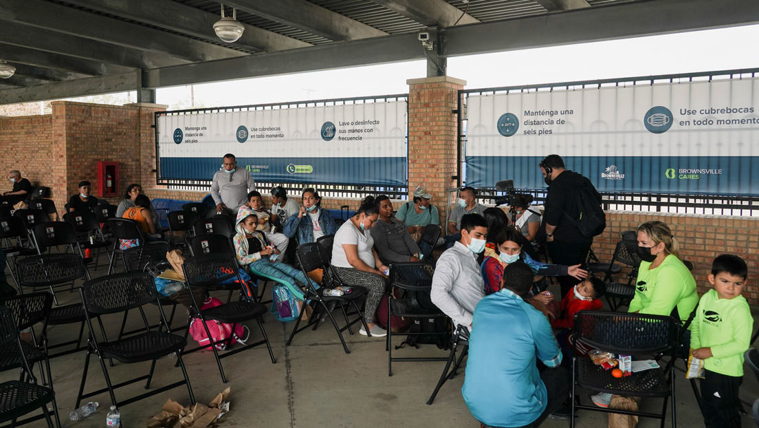 EE.UU: Inicia ingreso de migrantes desde México para revisión de asilo