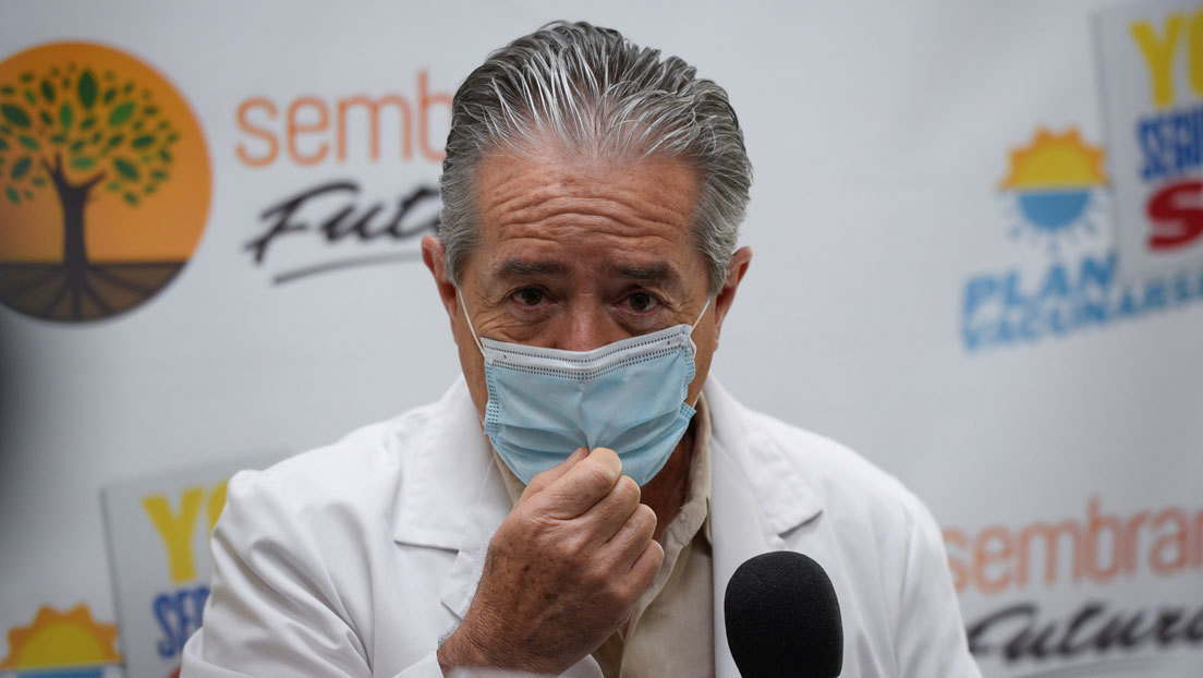 Ministro de Salud ecuatoriano renuncia tras denuncias en su contra