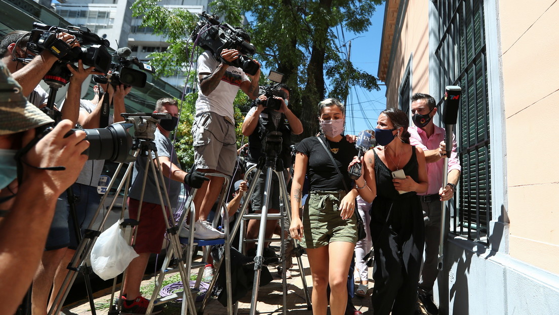 Hijas de Maradona afirman a la Justicia que su padre consumía “alcohol y marihuana” antes de su operación