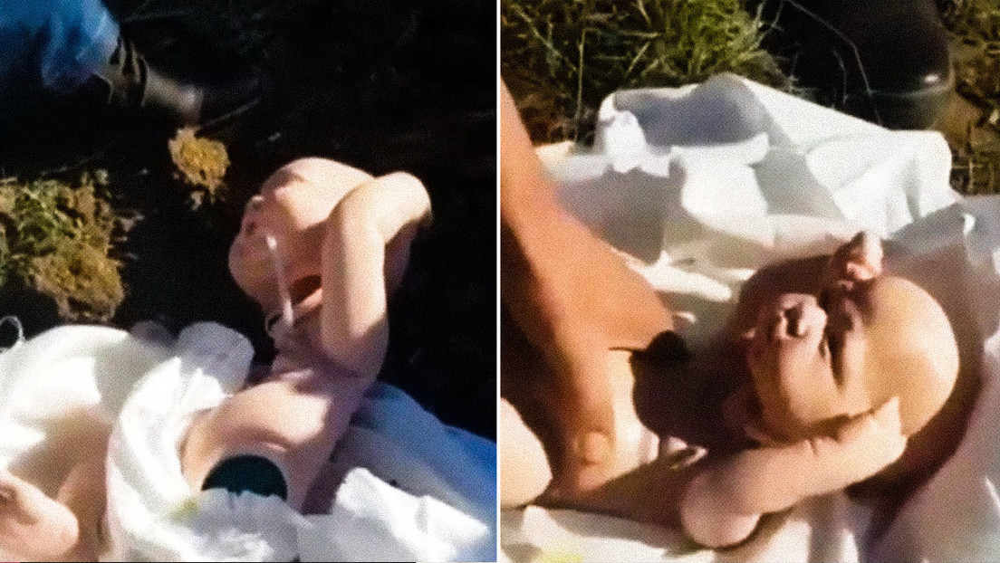 Padre descubre 2 muñecos en vez de los cadáveres de sus bebés gemelos en funeral