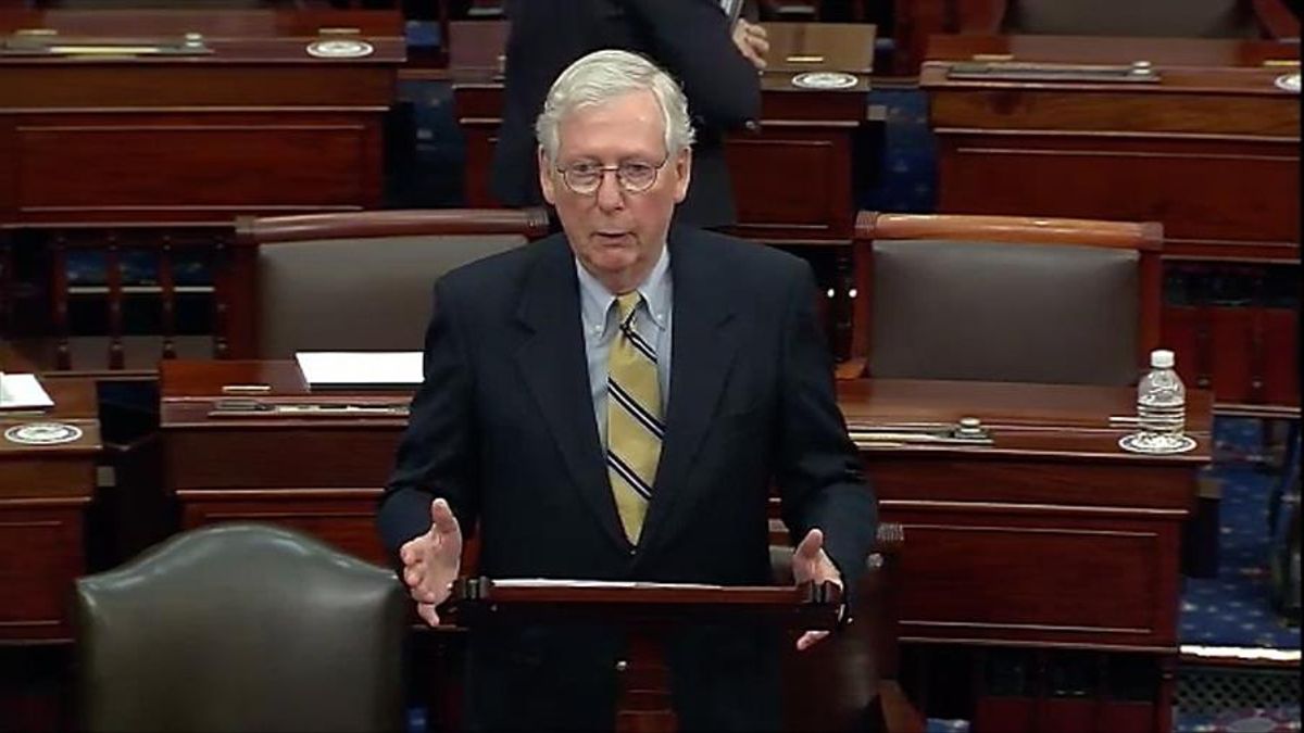 Trump solicita remplazar a Mitch McConnell en el senado