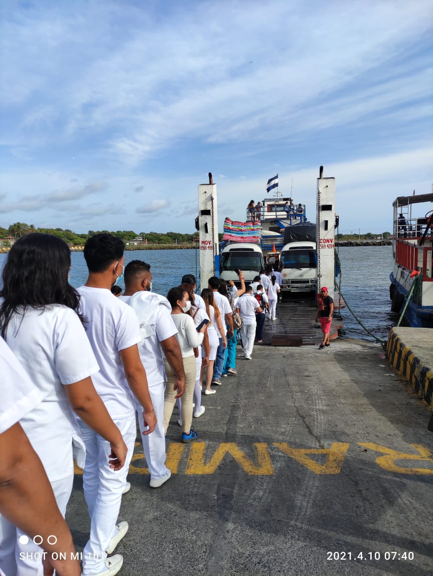 Médicos Sandinistas viajan a Isla de Ometepe para vacunación voluntaria contra la COVID19