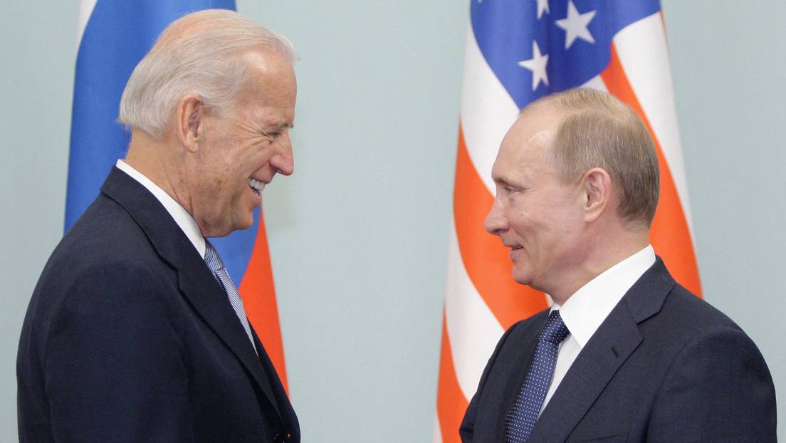 Biden propone a Putin tras conversación telefónica celebrar una reunión en un tercer país