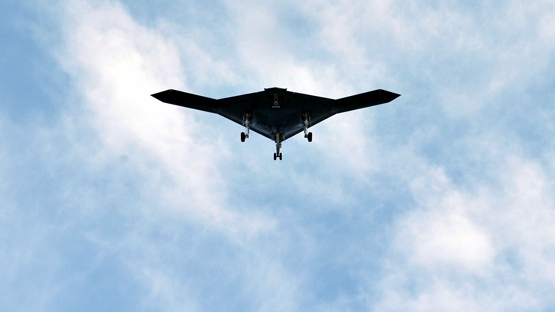 Publican imagenes de un nuevo dron bonbardero chino