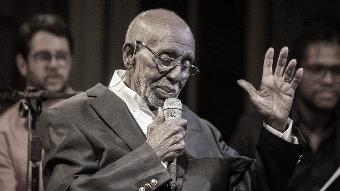 Fallece Nelson Sargento, símbolo de la samba en Brasil