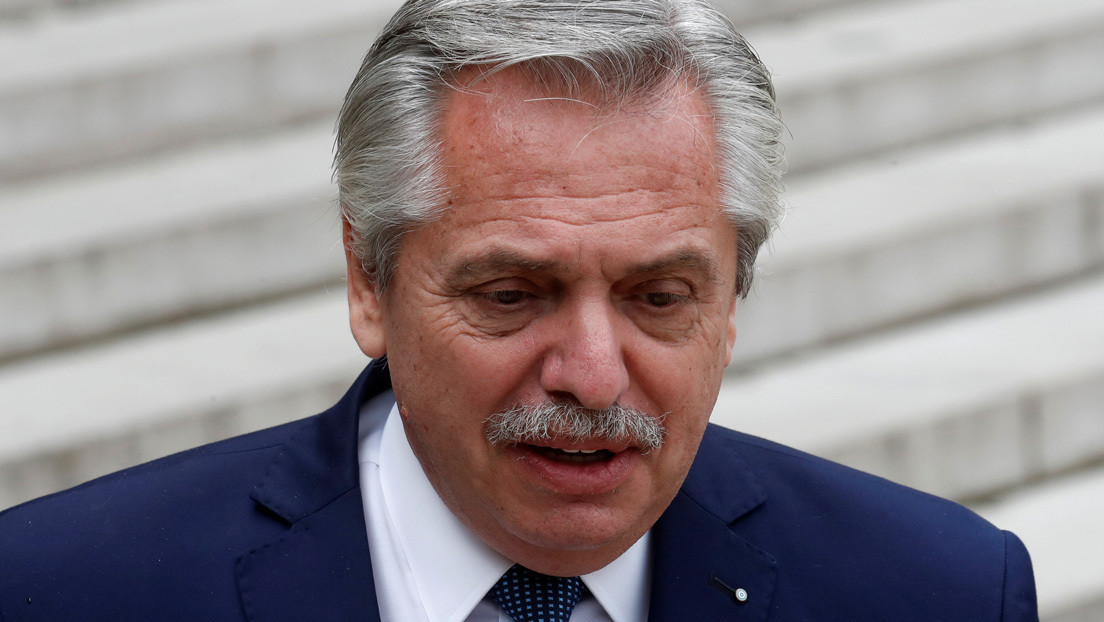 Presidente de Argentina explica por qué no firmó el contrato con Pfizer
