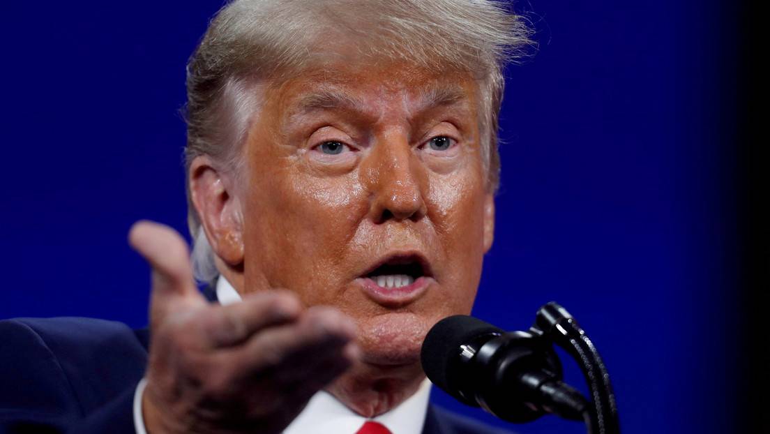 Facebook anuncia que las cuentas de Donald Trump permanecerán suspendidas hasta enero de 2023