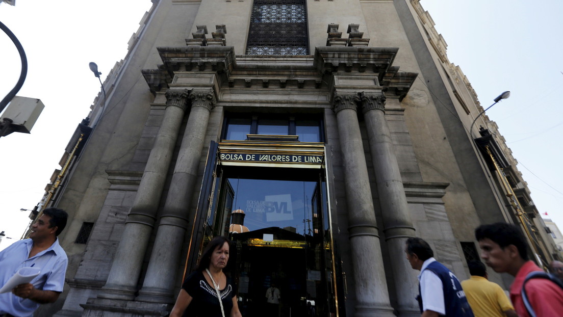 La Bolsa de Valores de Lima se desploma por la incertidumbre de los resultados electorales
