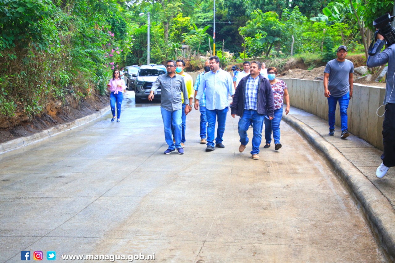 Alcaldía de Managua supervisa obra vial en la Comarca San José de las Cañadas