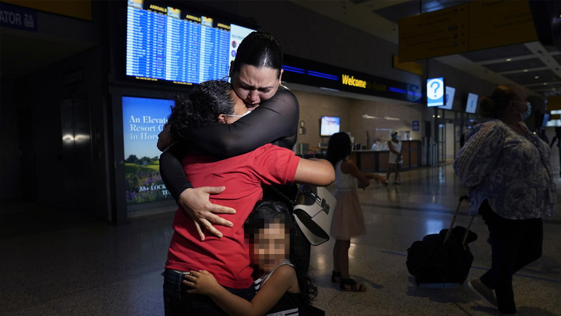 Seis años después madre migrante hondureña se  reencuentra con su hija