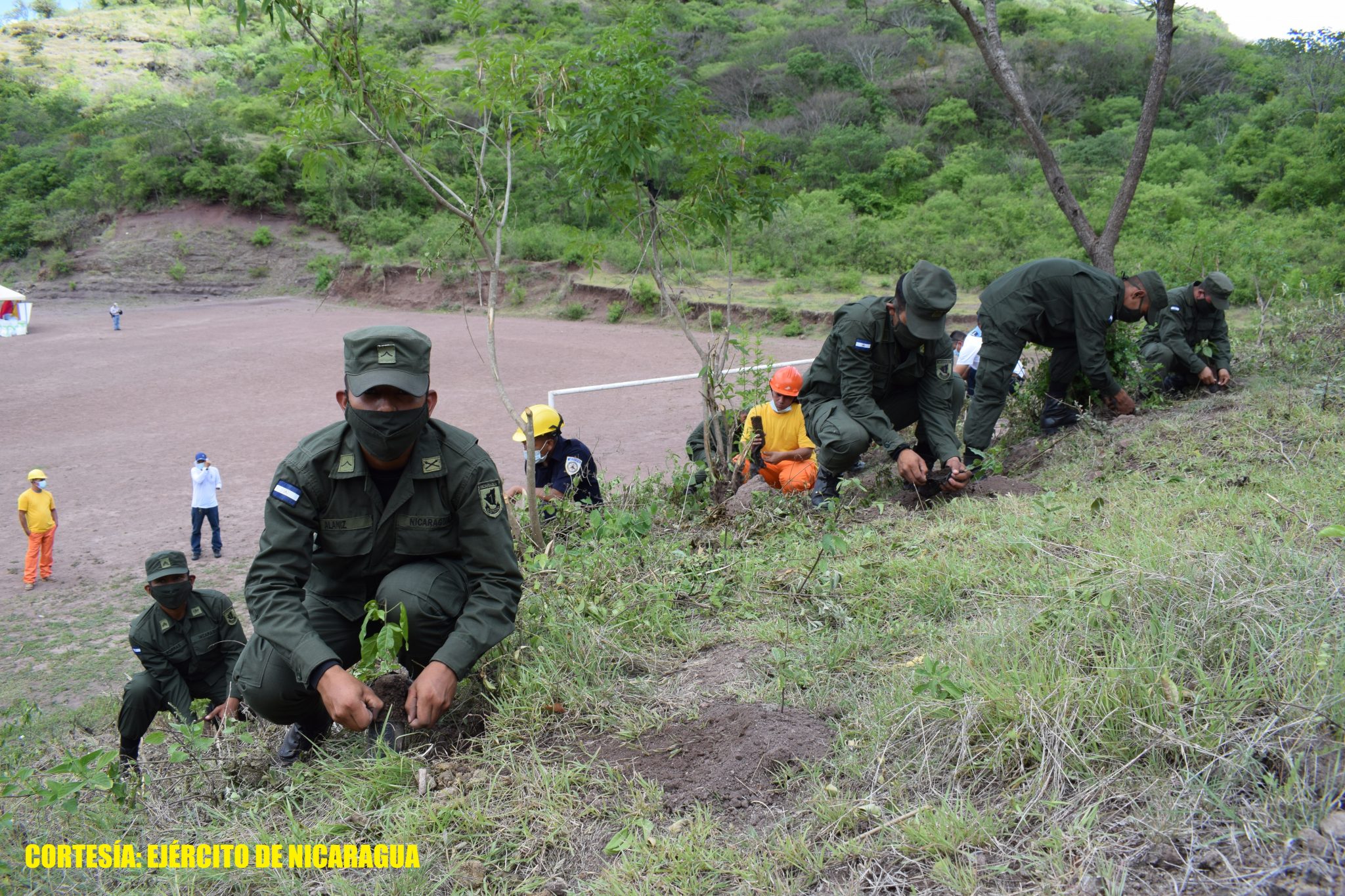 San Juan del Río Coco recibe dos camiones de bomberos