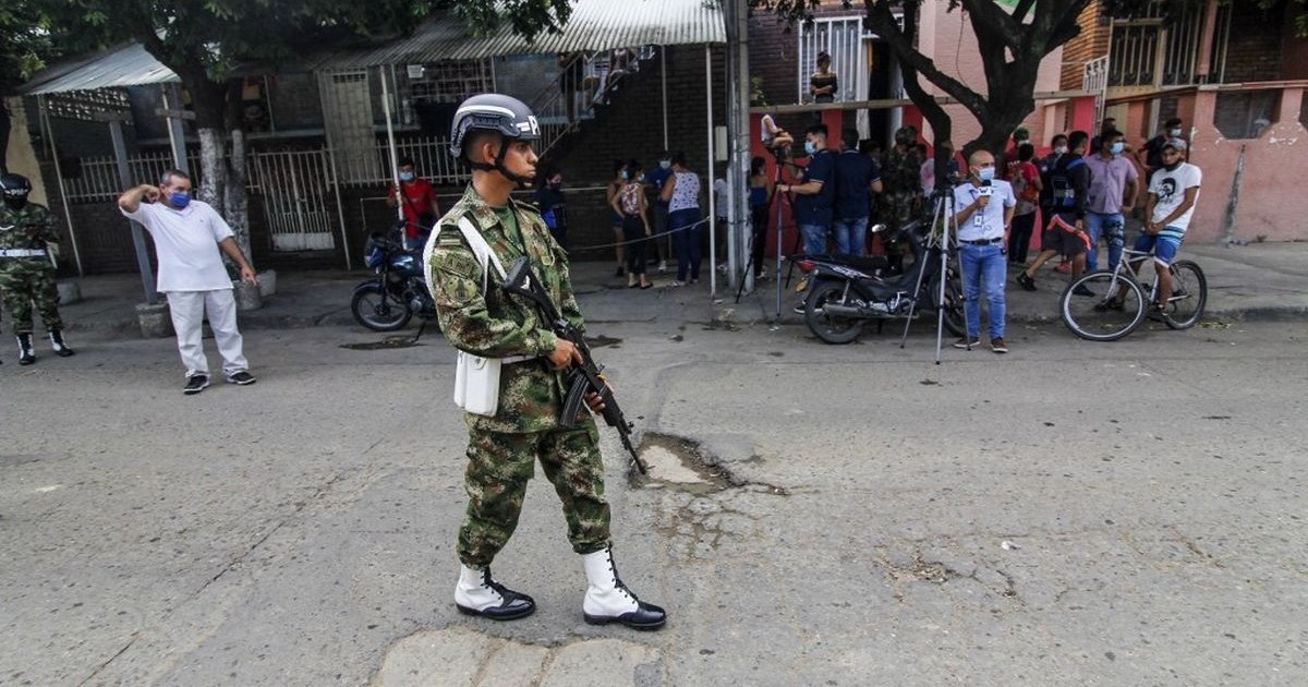 Colombia investiga a seis militares tras el atentado con coche bomba