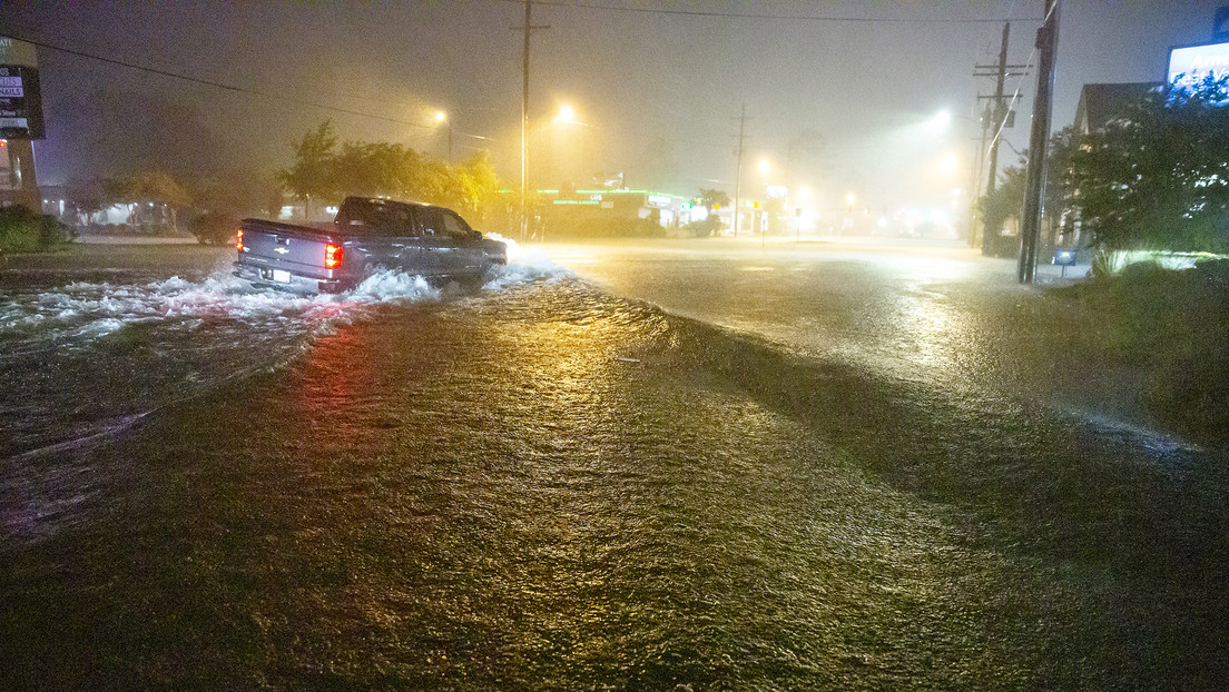 Al menos 12 muertos tras tormenta Claudette en EE.UU