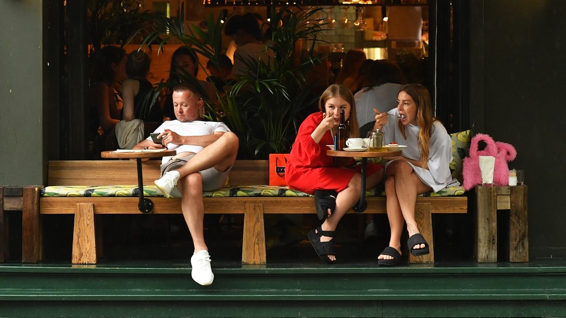 Moscú restringe el acceso a los restaurantes por repunte de casos de Covid-19