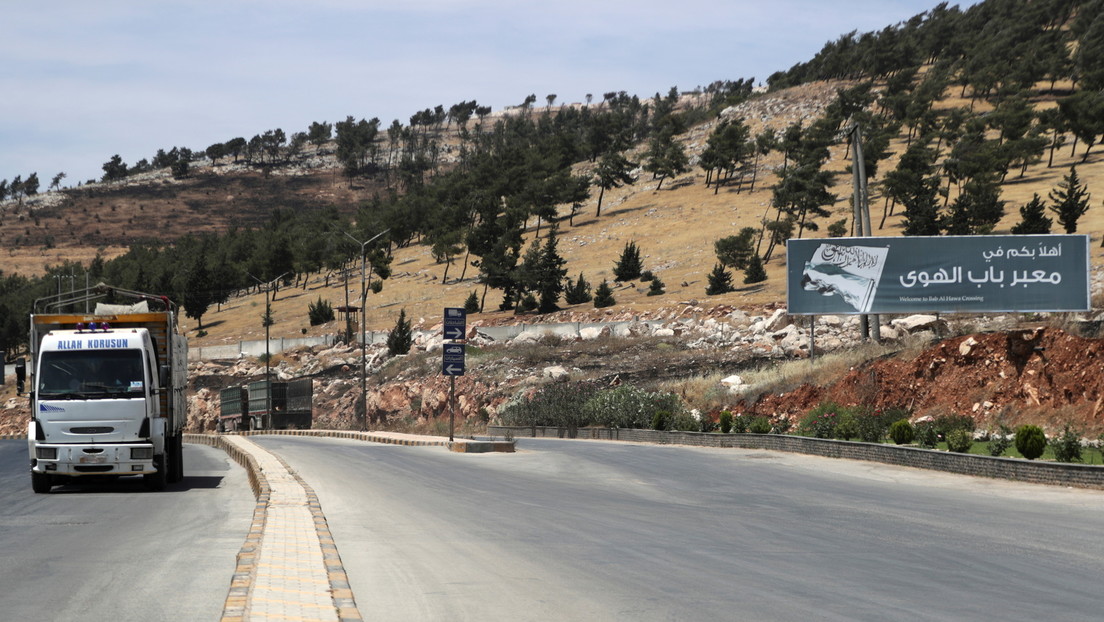 Siria señala que EE.UU. mantiene abierto el paso fronterizo para “ayudar a los terroristas” y “prolongar la guerra”