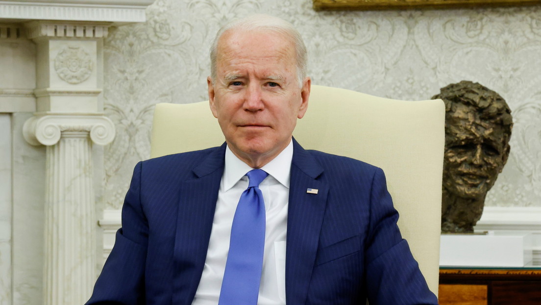 “Los latinxs” no quieren vacunarse por temor a ser deportados”, dice Biden