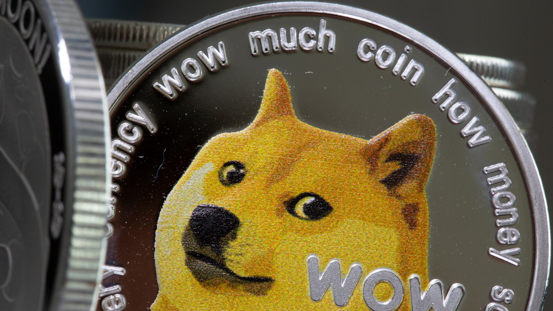 Elon Musk quita interés a los dogecóin