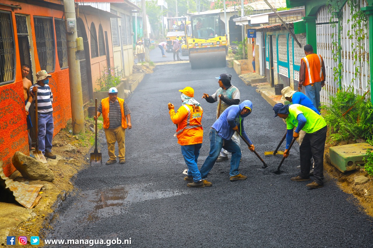 Alcaldía de Managua supervisa obra vial en el barrio Francisco Salazar