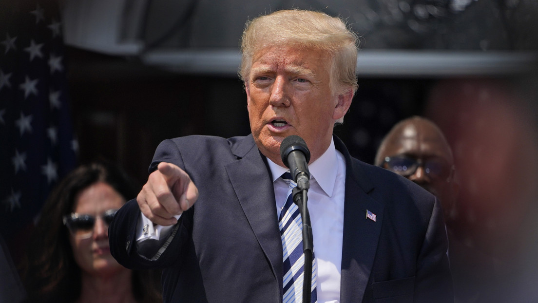 Donald Trump demanda a Facebook, Twitter y Google