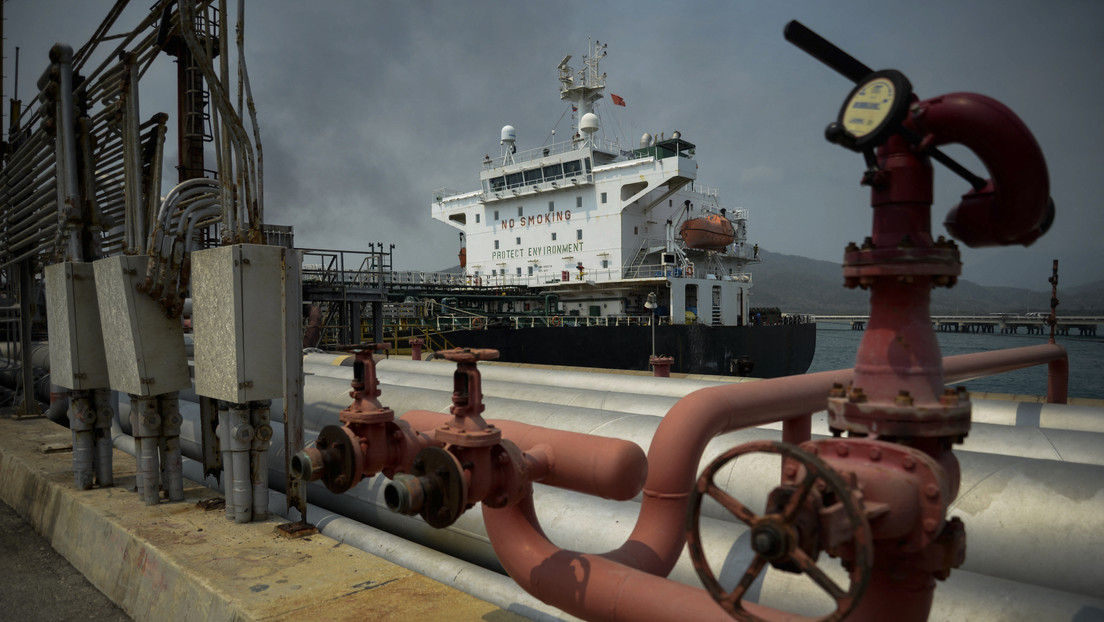 Abren una nueva terminal de exportación de petróleo en Irán