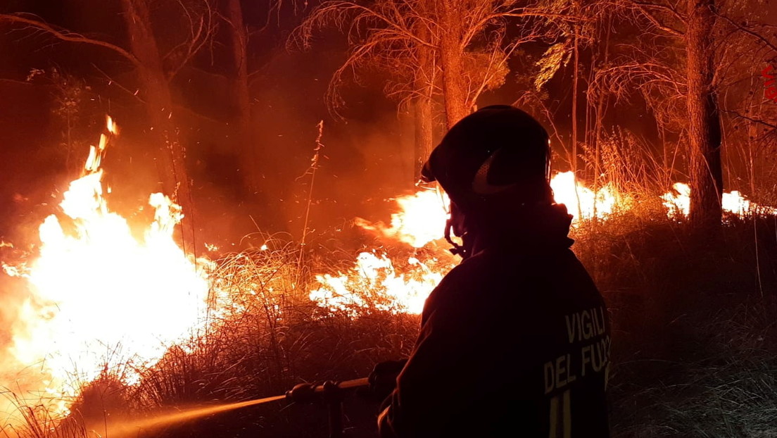 Incendios forestales azotan Italia