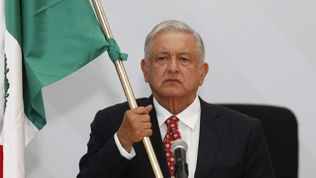 López Obrador reta a opositores para la revocación de mandato