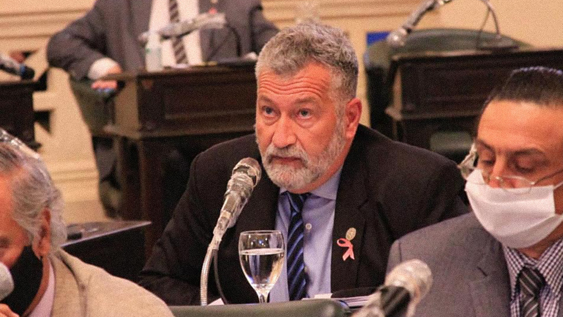Diputado peronista Miguel Arias es herido en un acto de campaña