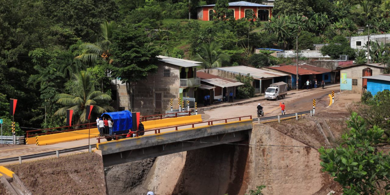 MTI inaugura 5 puentes en la zona de Waslala y Siuna