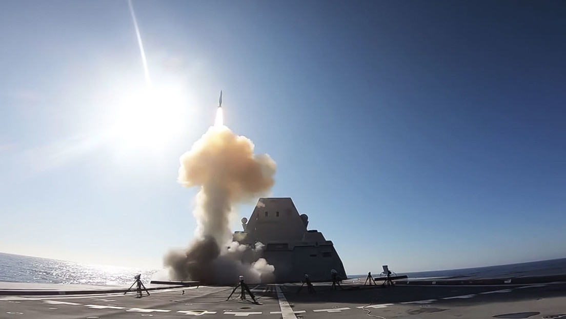 Ultimo destructor  estadounidense de la clase Zumwalt se hizo a la mar para someterse a pruebas de navegación