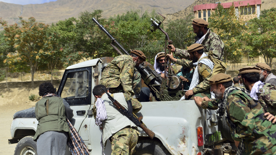 Talibanes anuncian el fin de la guerra en Afganistán