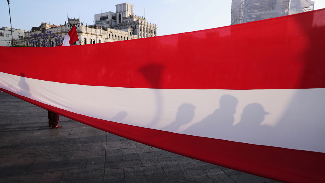 Perú Libre presenta proyecto de ley para crear una Asamblea Constituyente