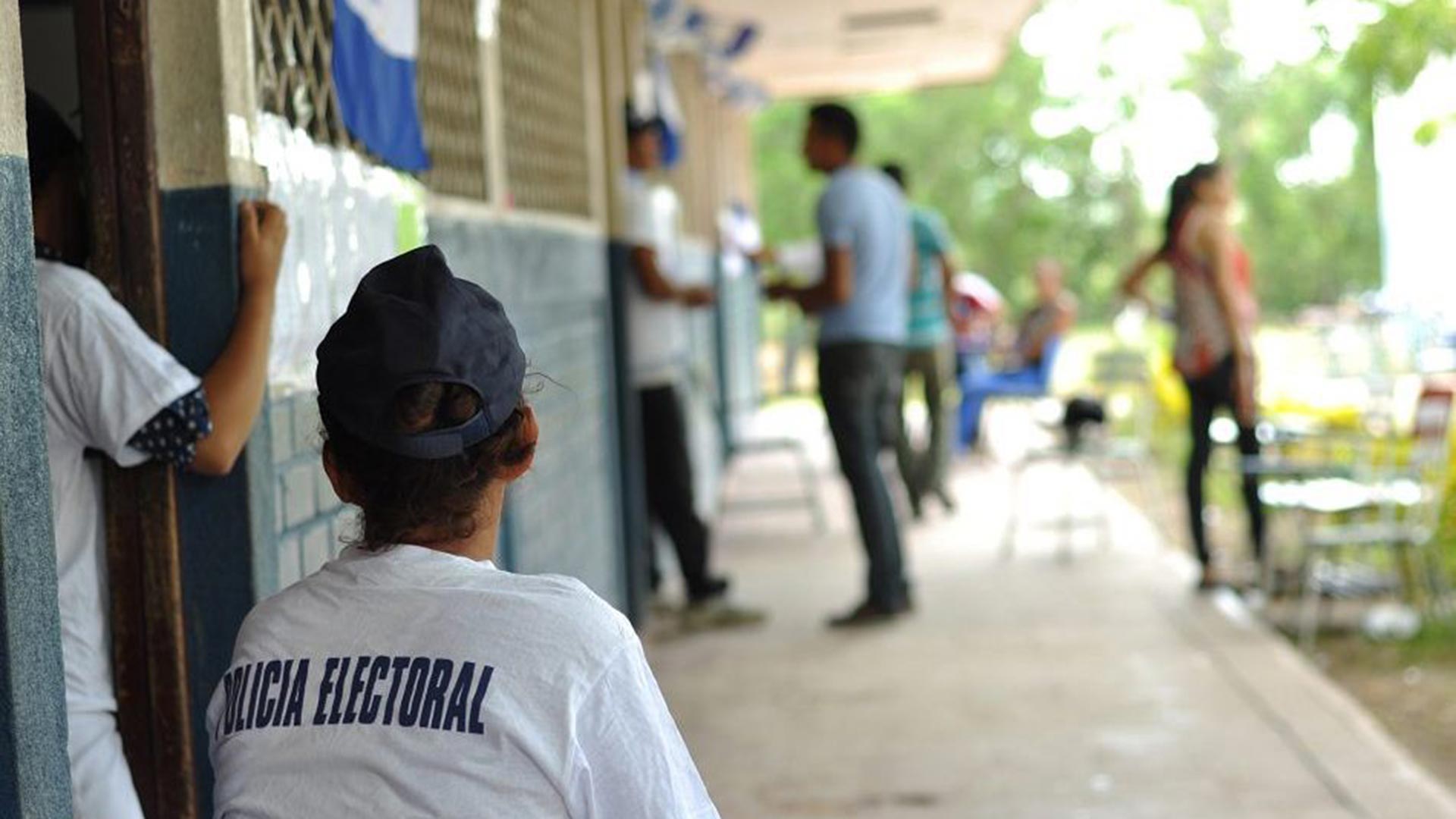 Migob convoca a inscripción de Policías Electorales