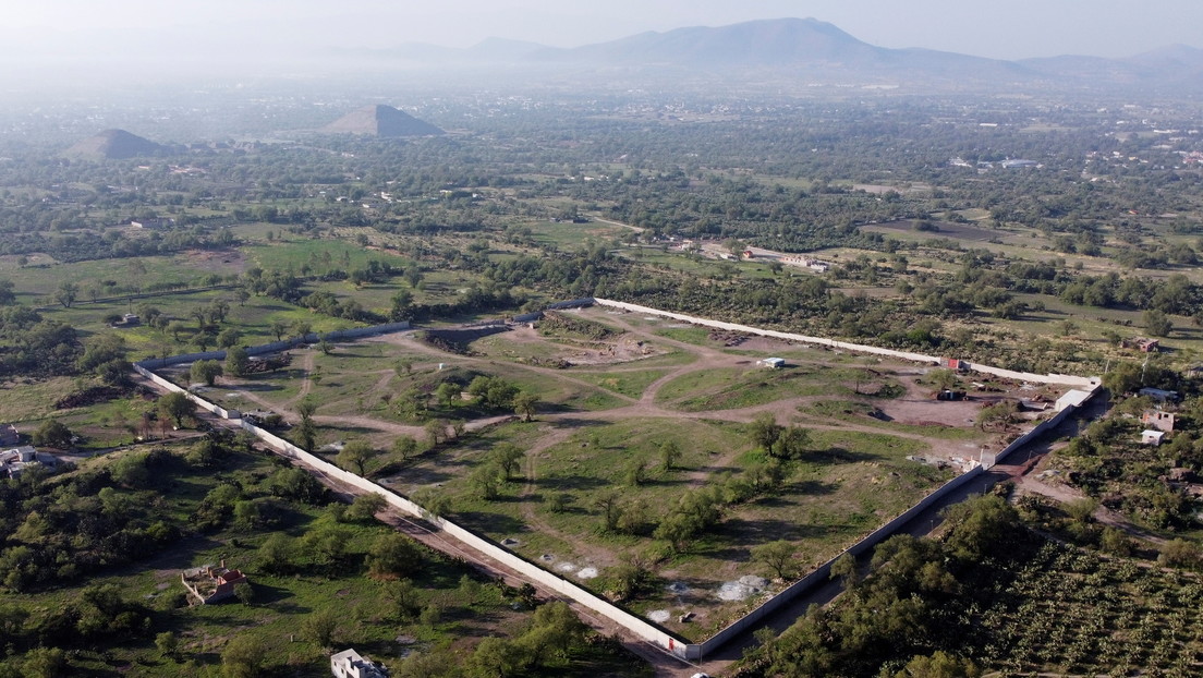 Policía de México detiene obras ilegales en la zona arqueológica de Teotihuacán
