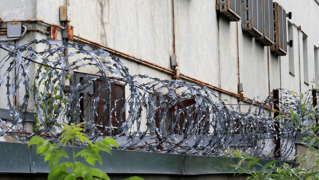 Varios heridos tras disturbios masivos en una prisión del sur de Rusia