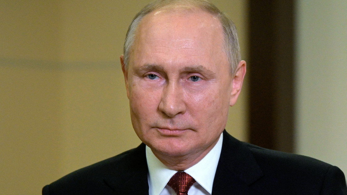 Putin asegura que la vacuna Sputnik Light puede reforzar la eficacia de otras dosis