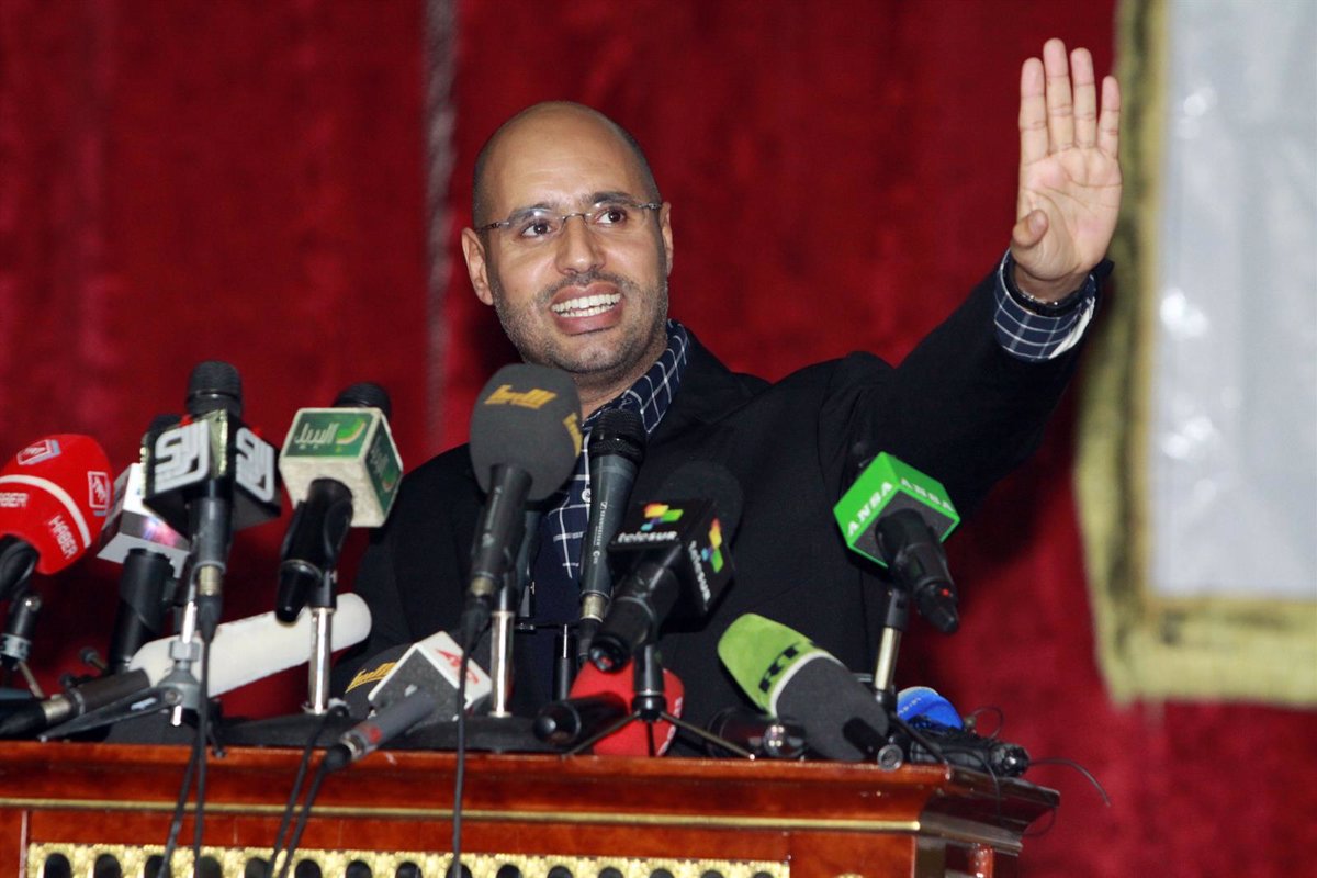 Hijo de Muamar Gadafi es candidato a la presidencia en Libia