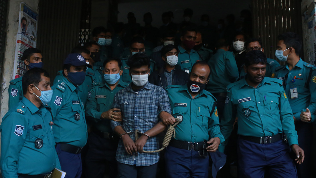 20 jóvenes son condenados a muerte por el asesinato de un estudiante en Bangladés