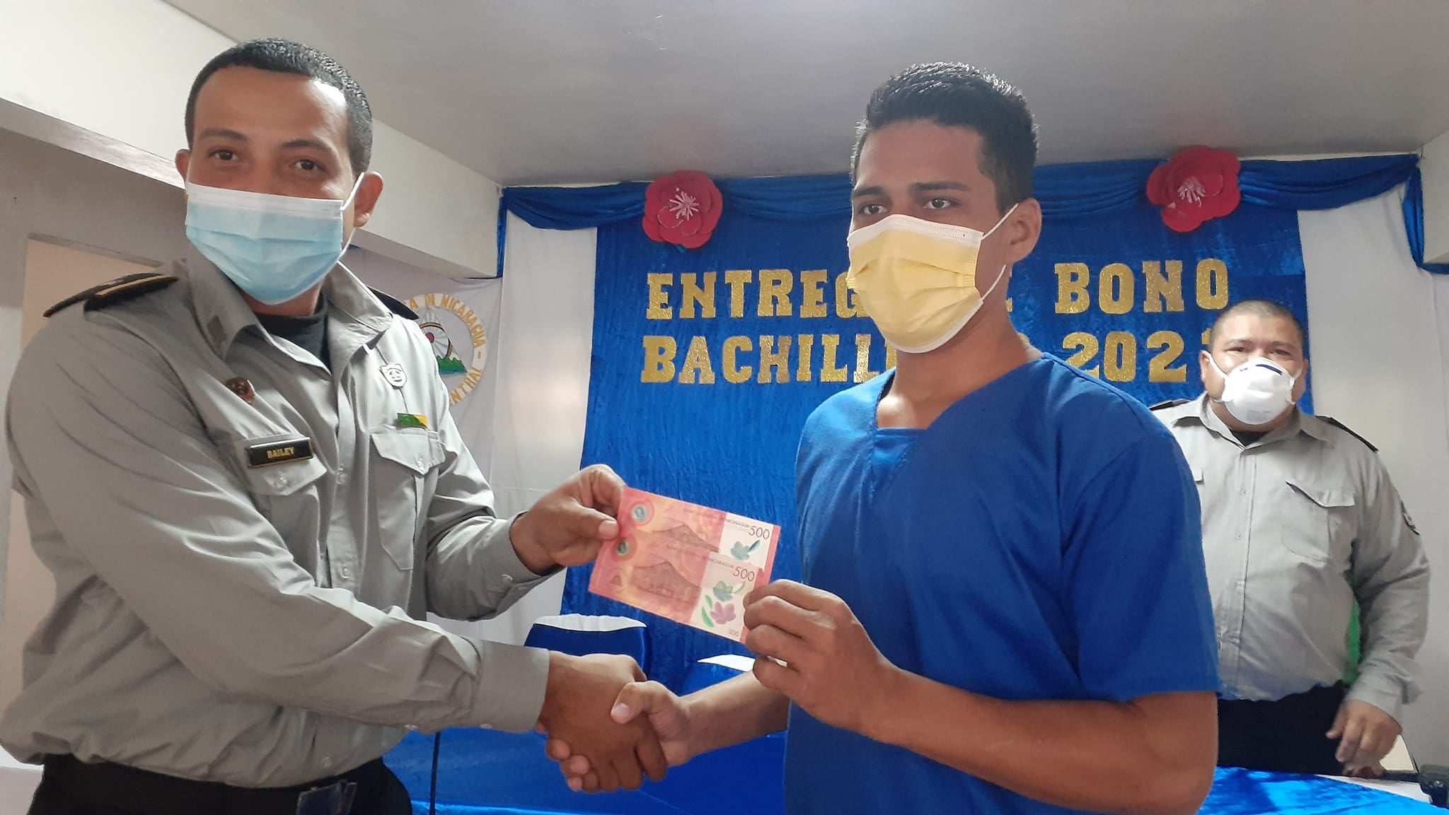 Privados de libertad reciben bono complementario