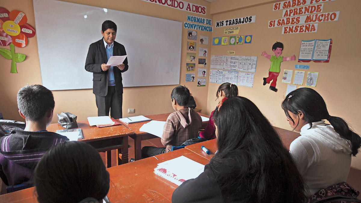 Clases presenciales obligatorias el próximo año en Perú