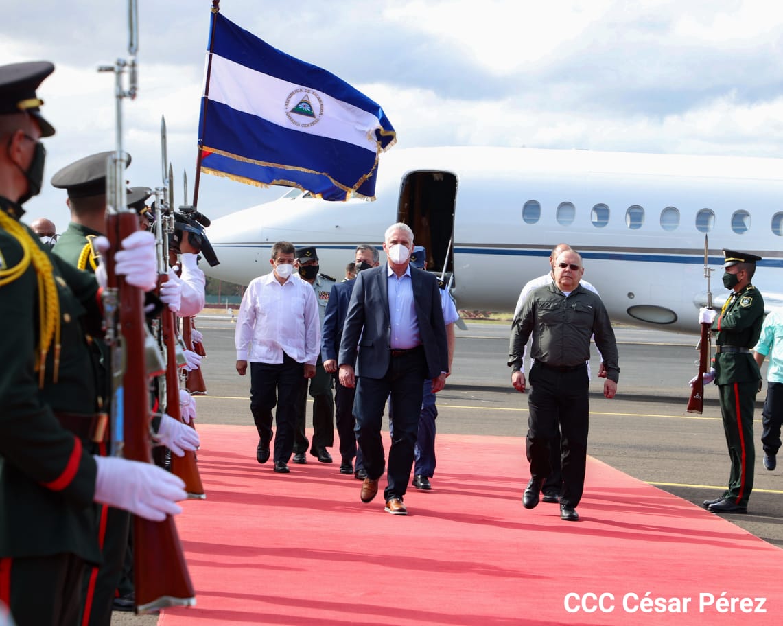 Presidente de Cuba llega a Nicaragua