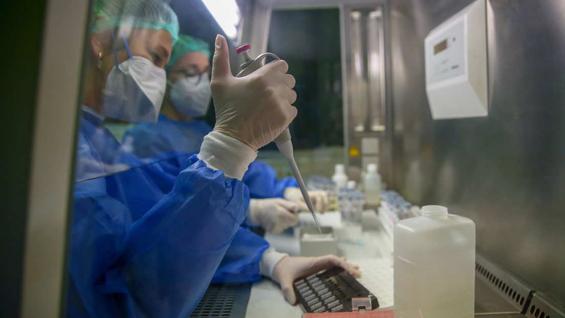 La comunidad científica cree que la nueva variante del coronavirus deltacron no existe