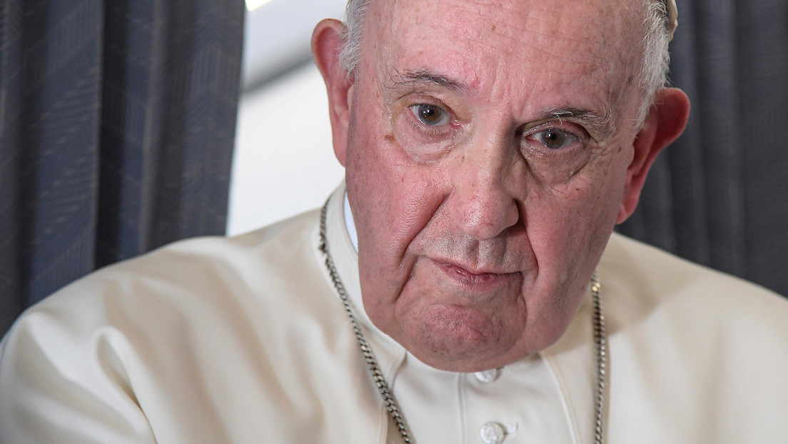 El papa Francisco llama al Mediterráneo “el cementerio más grande de Europa” y denuncia “campos de concentración” para migrantes en Libia