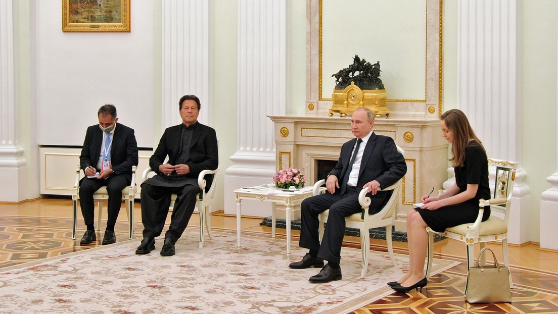 Pakistán firma importantes acuerdos con Rusia para comprar gas y trigo pese a las sanciones occidentales