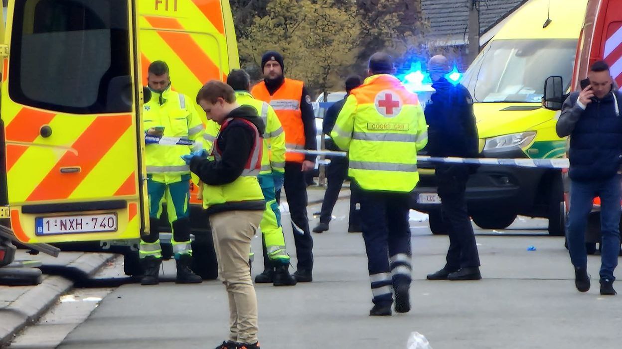 6 personas fallecidas y decenas de heridos tras ser arrollados por un coche en Bélgica