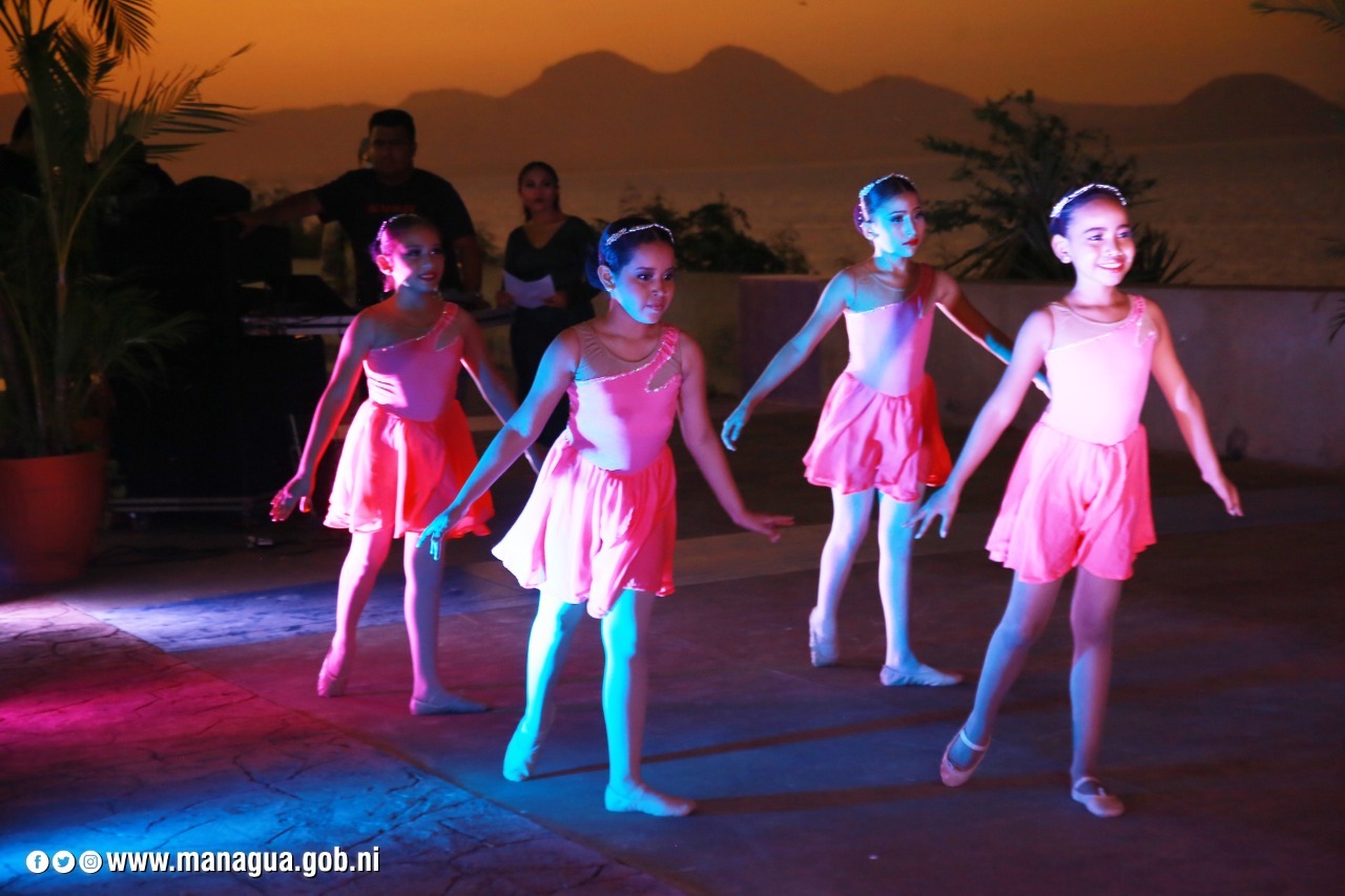 Escuelas de Danza Contemporánea realiza su primer festival en el Paseo Xolotlán