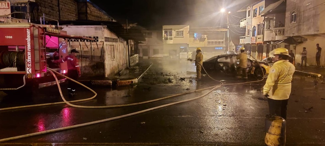Dos coches bomba explotan  en la ciudad ecuatoriana de Esmeraldas durante estado de excepción